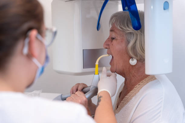 Best Mobile Emergency Dentist in Hidden Meadows, CA